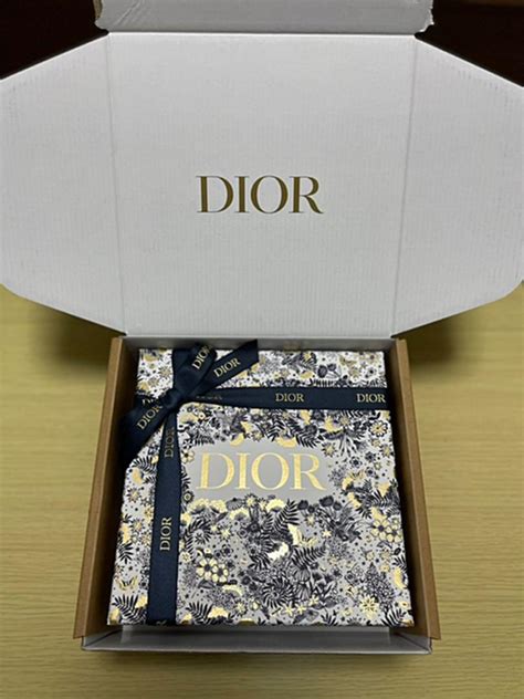 dior ホリデー限定ギフト|ホリデー限定製品・ギフトセット・プレゼント .